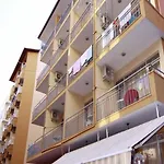 Kleopatra Bebek 2*