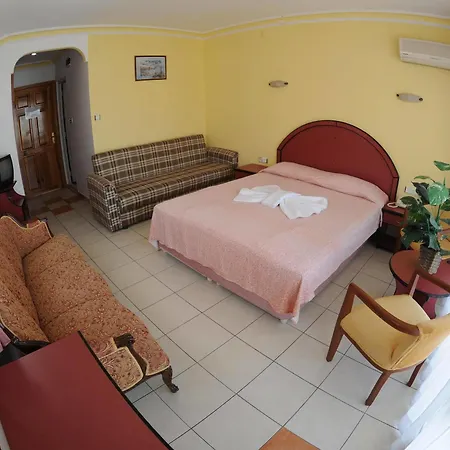 Kleopatra Bebek Hotel