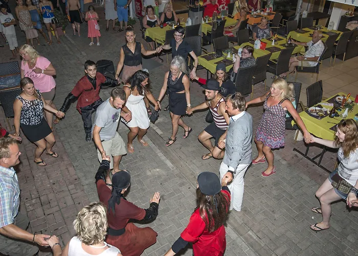 Hotel Kleopatra Bebek