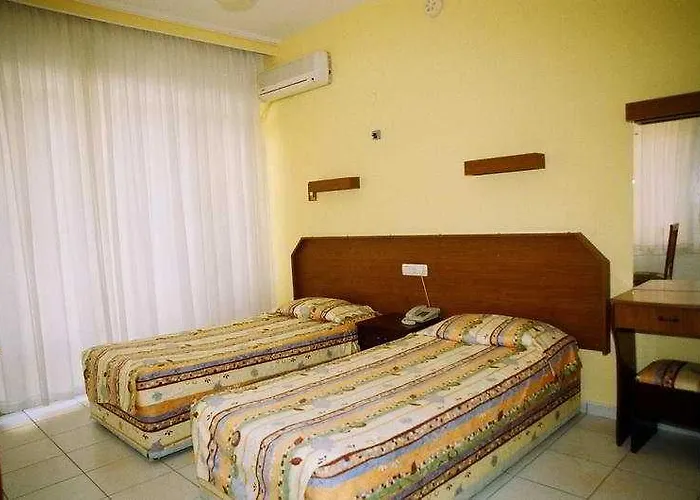 Hotel Kleopatra Bebek