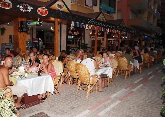 Hotel Kleopatra Bebek